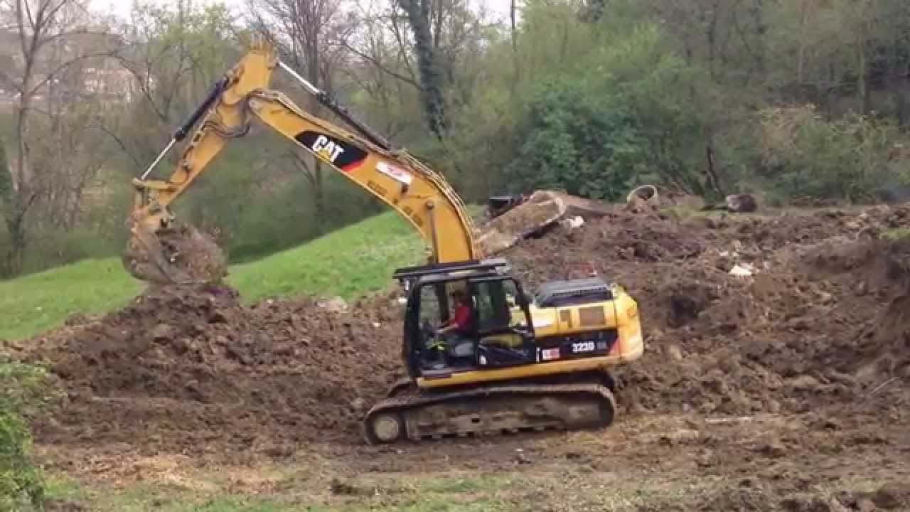 ESCAVATORE CATERPILLAR 323 DSA in vendita o noleggio - Taf Machinery srl