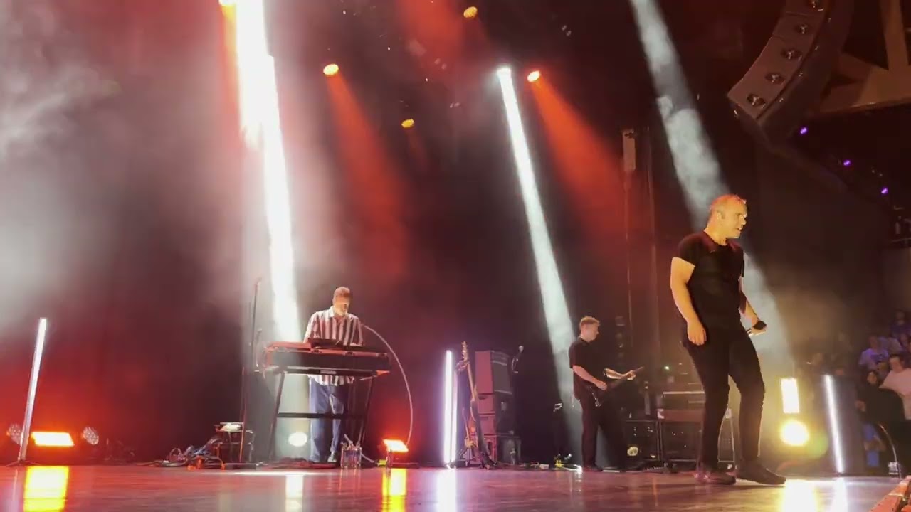 Future Islands @TivoliVredenburg 02-07-2025