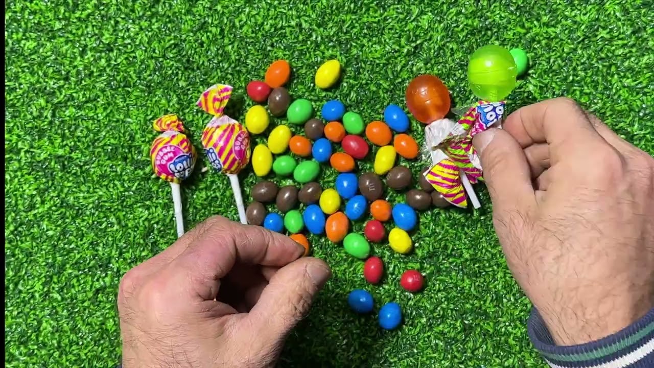 ASMR Chupa Chups 🍭 CRUNCH