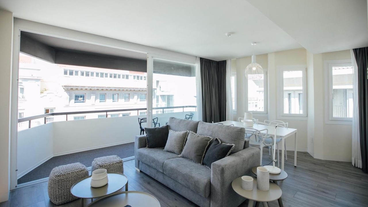 BN SUITES Rambla | Alicante, Spain | Hotel Review 🏩