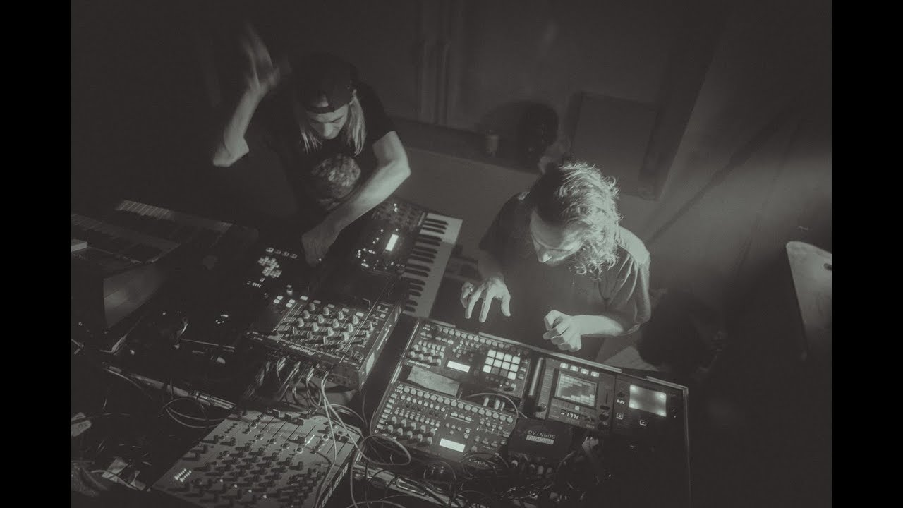 Austrian Apparel live at Sisyphos (02.01.2018, Berlin)