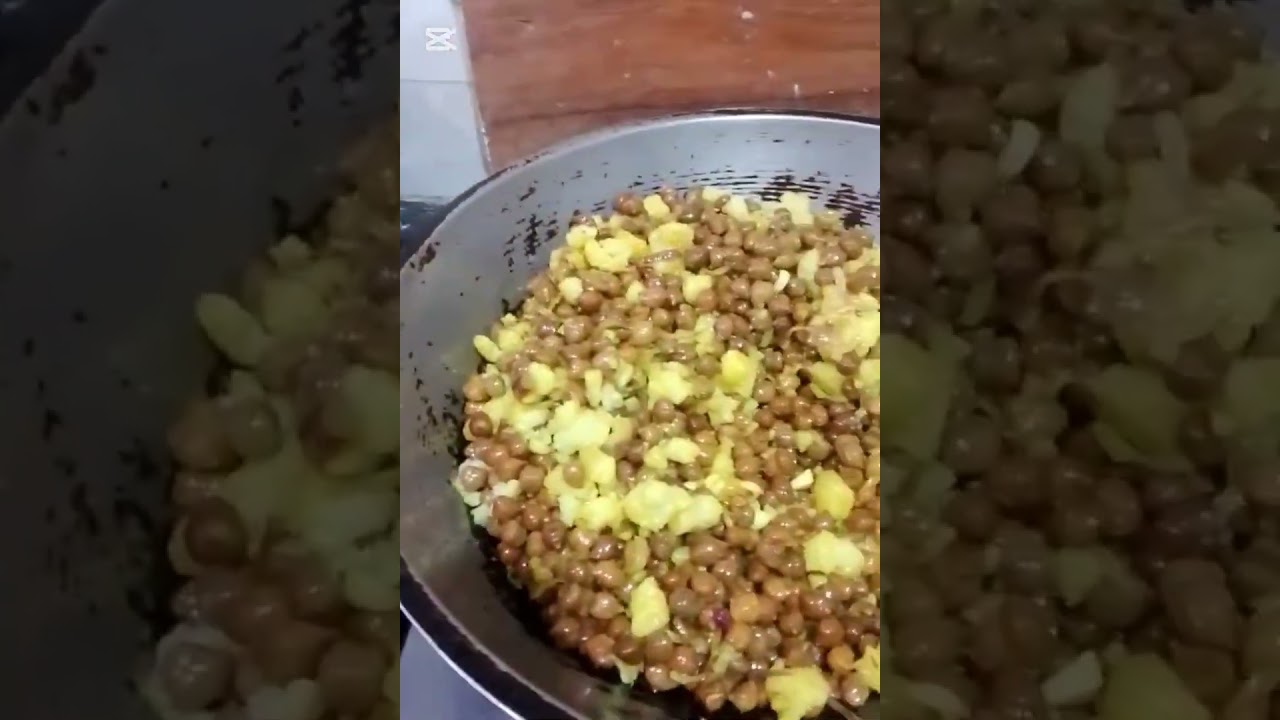 ফাইনালি ছোলা ভুনা, পেঁয়াজি ভাজা হয়ে গেল।#shorts #shortvideo #shortsfeed 