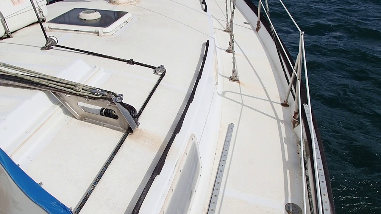 Morgan 382 Fore cabin - Boatshed - Boat Ref#254534