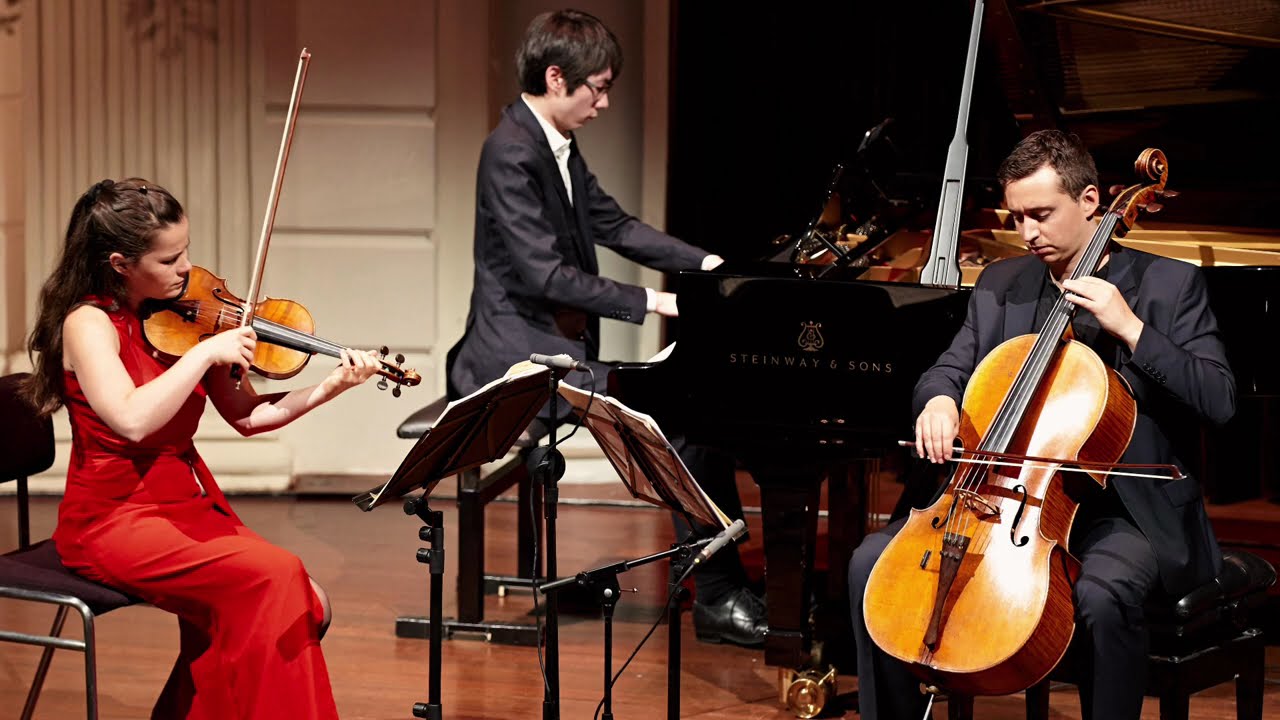 Joseph Haydn | Piano Trio No. 39 in G-major, Hob. XV:25 - AMATIS