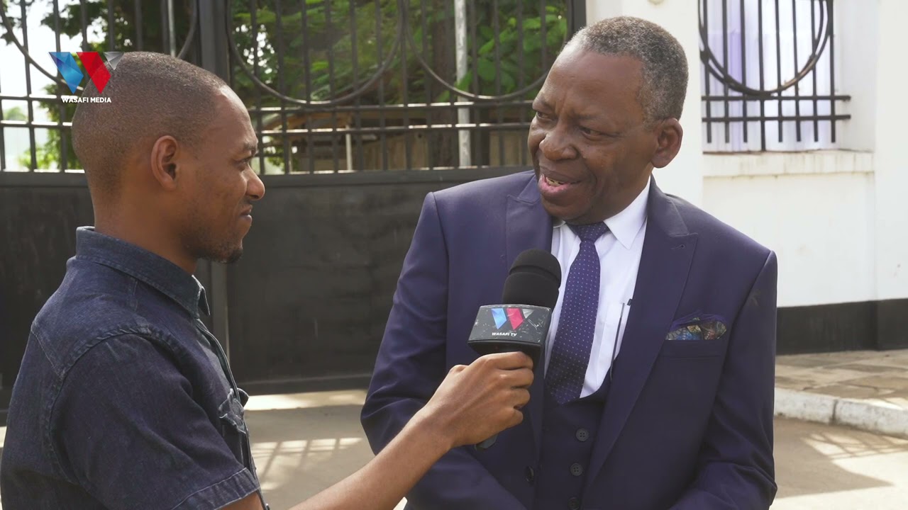 MAKONGORO NYERERE: NAPENDA WANAWAKE /NILIKUA NASEMWA MTOTO WA NYERERE KAHARIBIKIWA/AHSANTE SAMIA