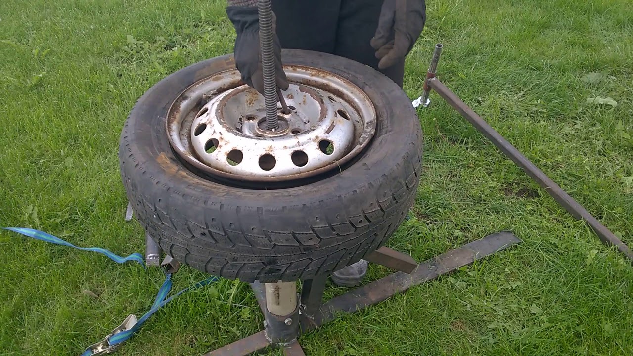 Manual tire changer