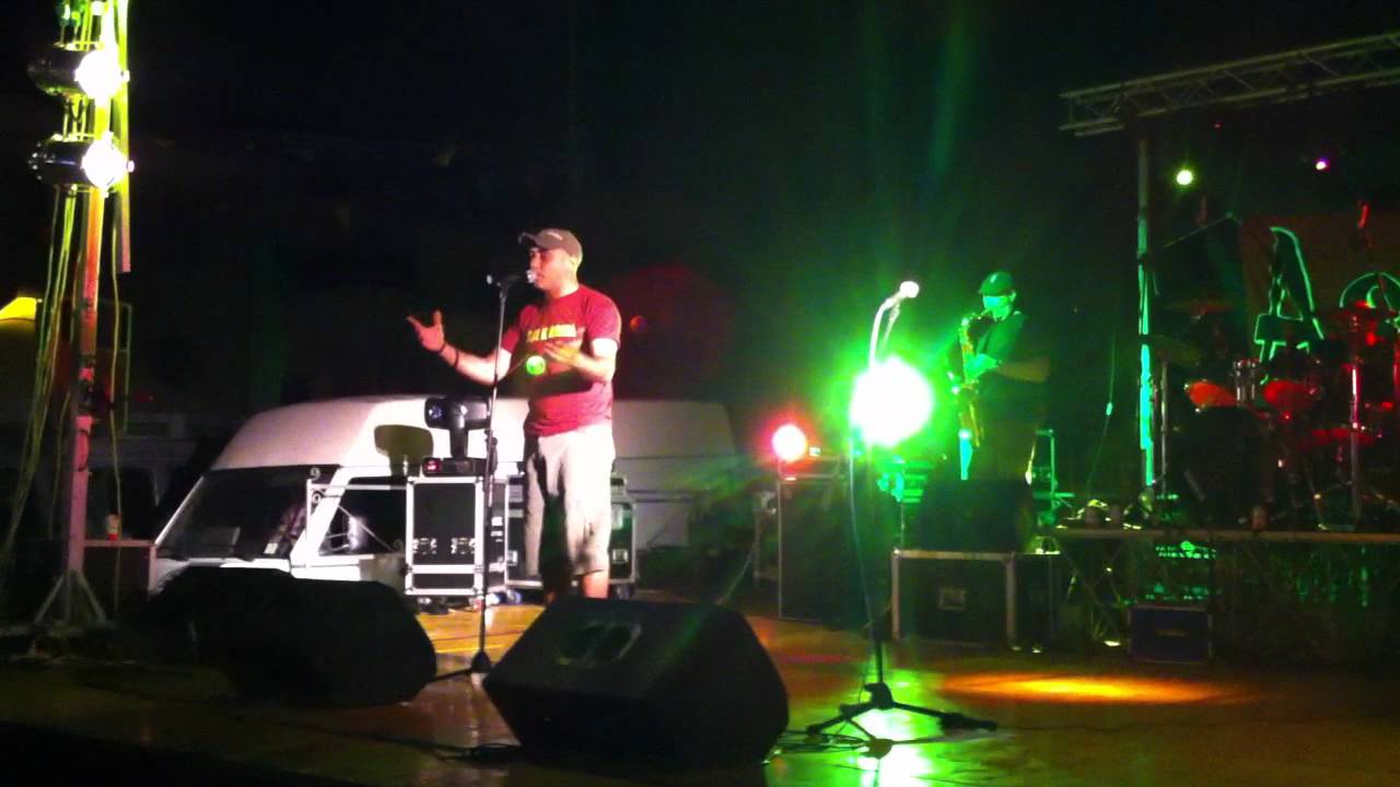 ASKRA LIVE  LA CALETTA  