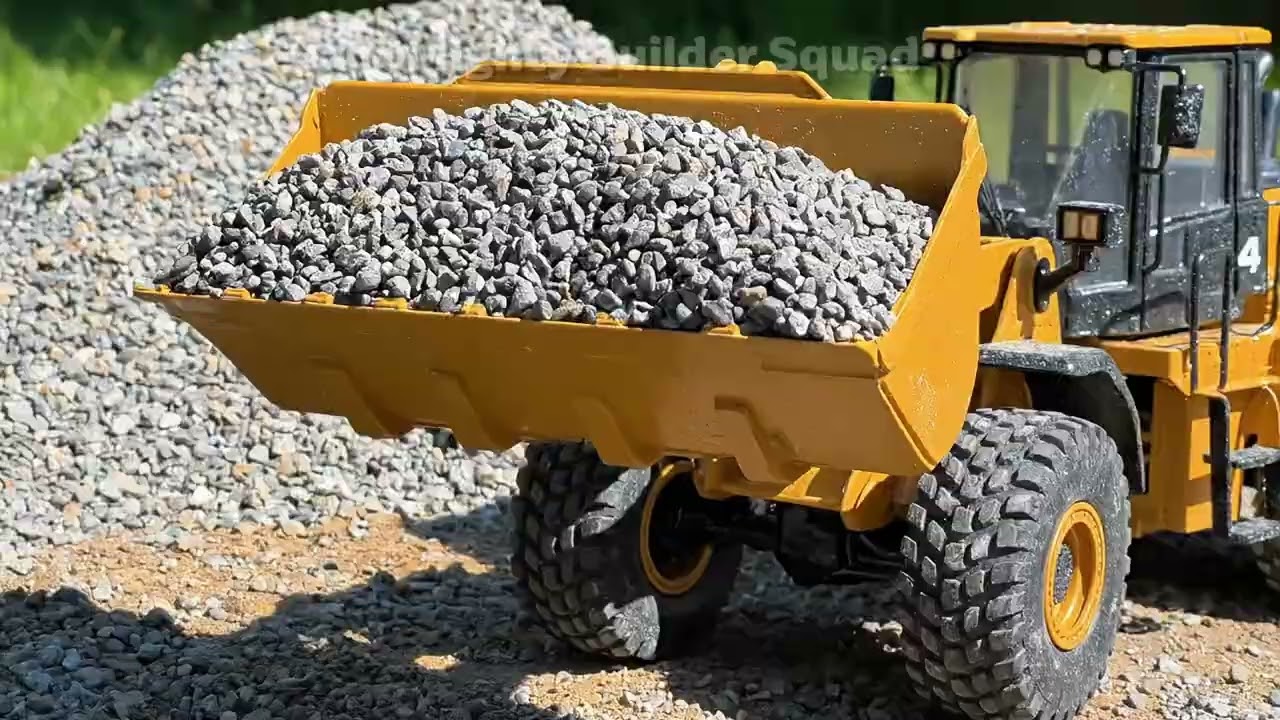 ASMR Soothing 1:14 Scale RC Heavy Machinery at Work - Relaxing Construction Sounds for Sleep & Focus