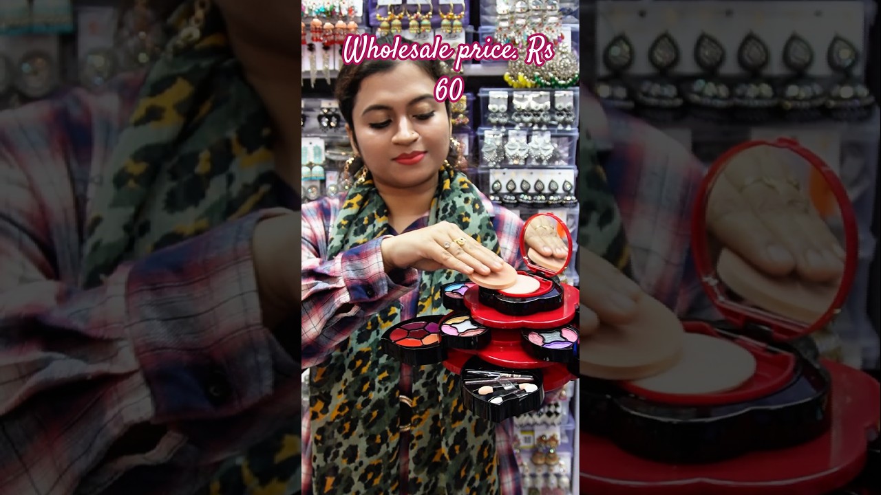 Wholesale cosmetics #shorts #short #youtubeshorts #trending #viralvideo #viral #barabazar #wholesale