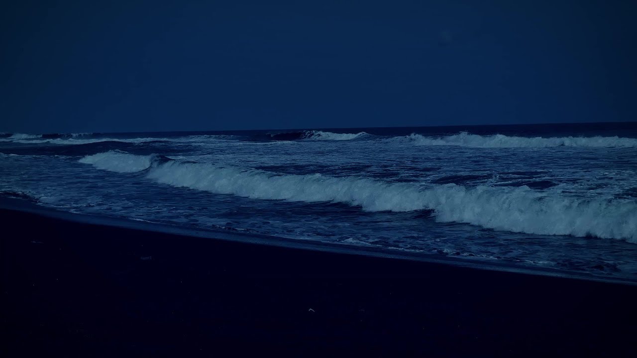 Deep Sleep White Noise with Gentle Ocean Waves All Night