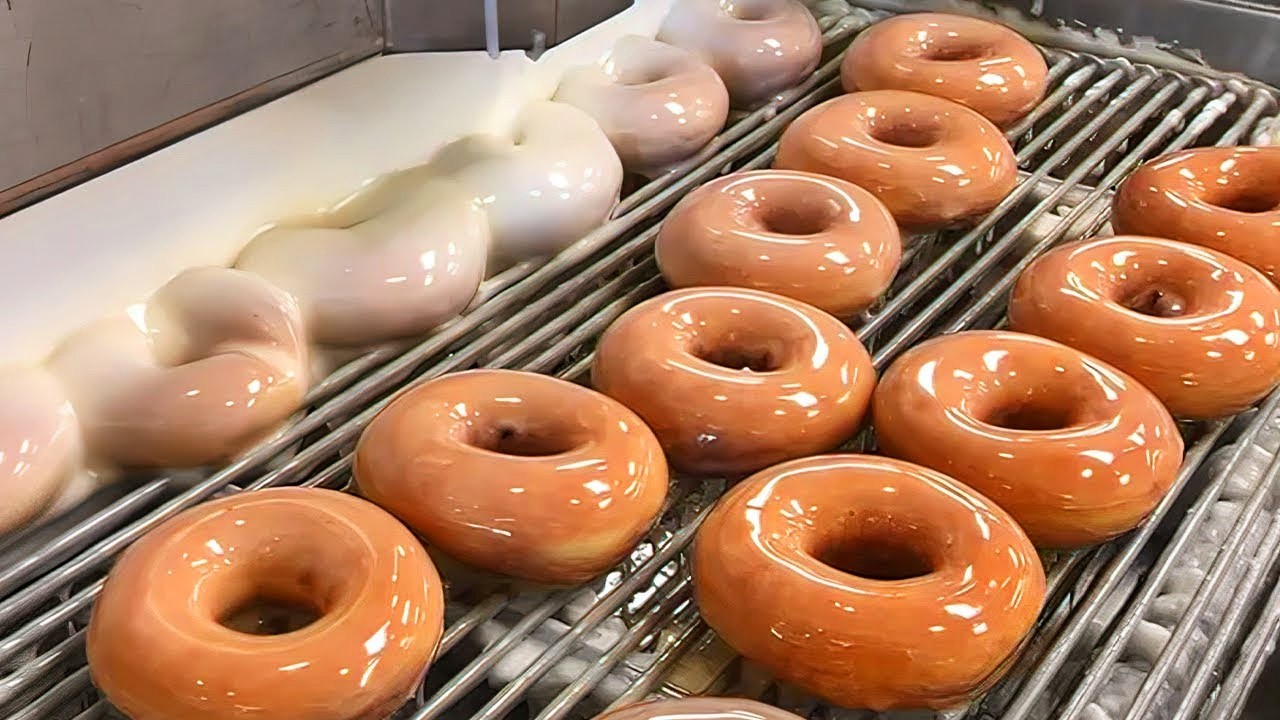 COMO se HACEN las DONAS ESPONJOSAS en las FÁBRICAS🍩