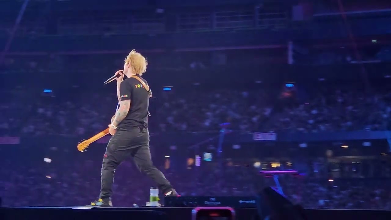 Beautiful People (ft. Khalid) Ed sheeran Rogers center Toronto June 17th 2023