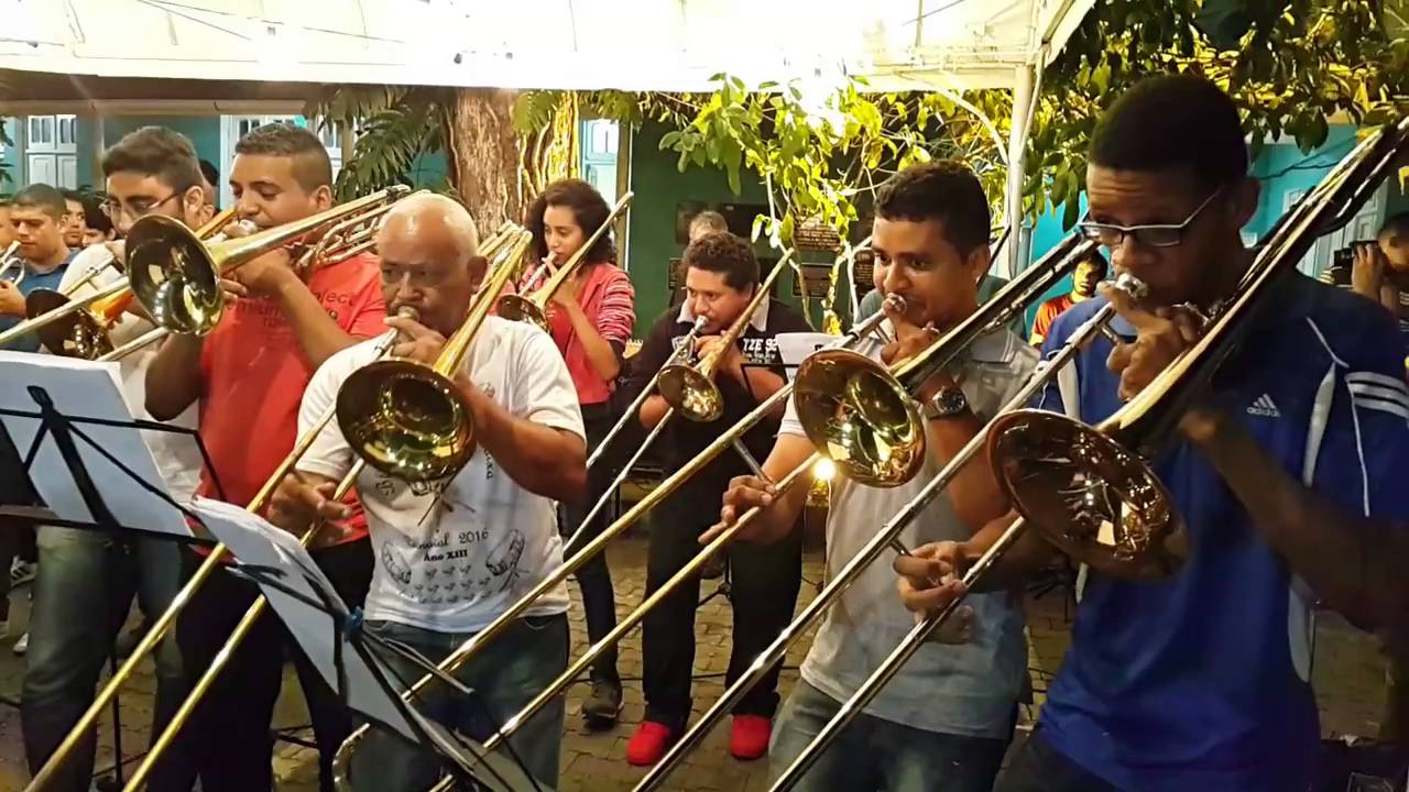 Nino, o Pernambuquinho - Prof. Nino e alunos do CPM
