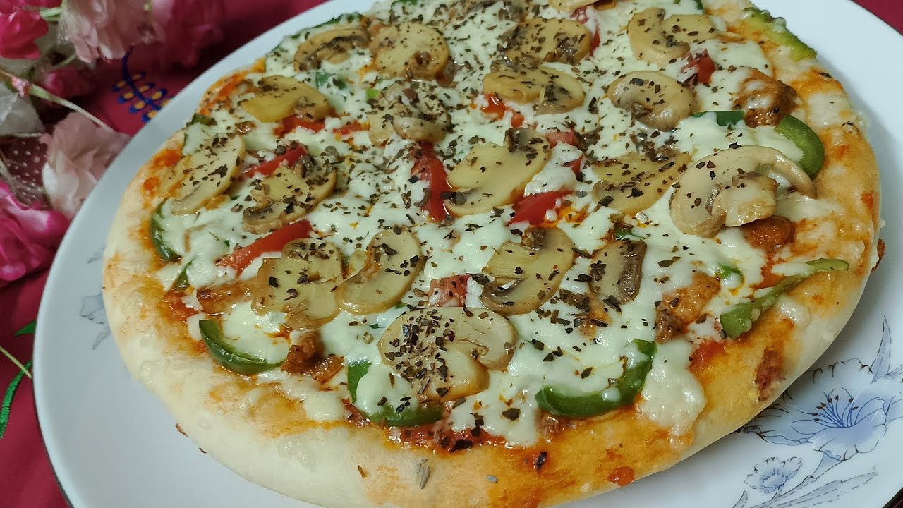 রেস্টুরেন্ট স্টাইলে চিকেন পিজ্জা রেসিপি🍕|| Chicken Pizza recipe🍕 #viral #viralvideo