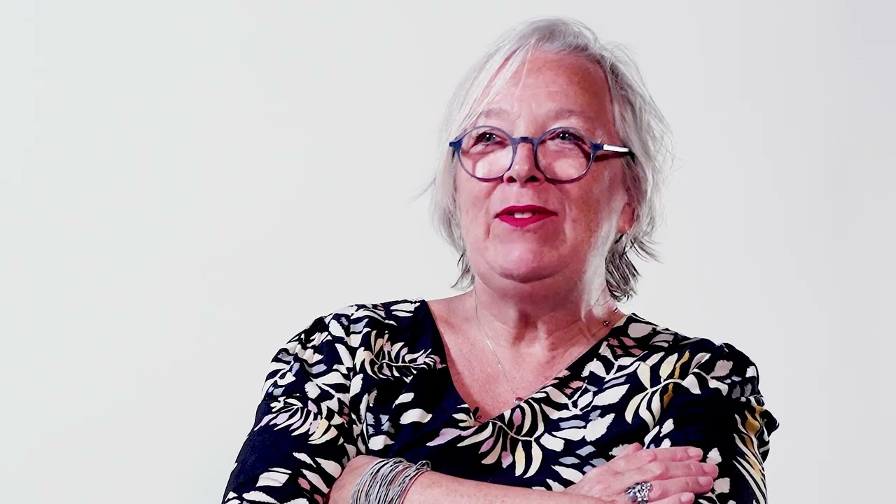 Lutter pour les droits sociaux des personnes séropositives dès les années 90 | Pascale Thiange
