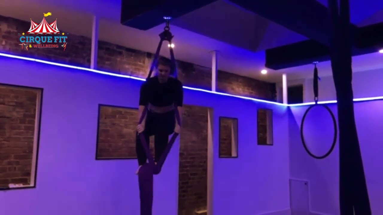 CirqueFit & Wellbeing Presents Crucifix Under arm Straddle Balance #aerialsilks #aerialsilkslove