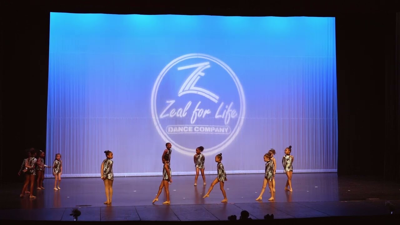 Chloe 2024 Recital Like a Star