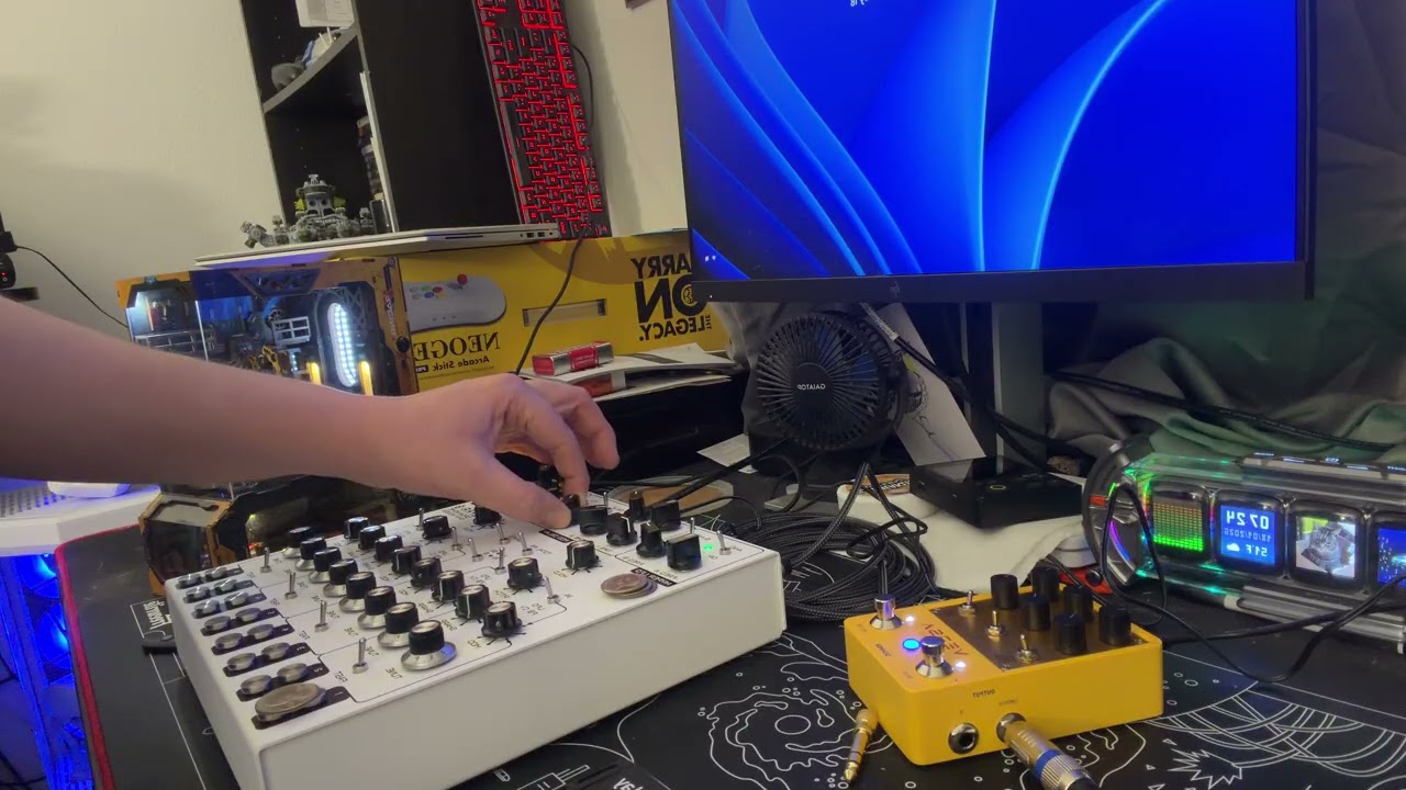 Drones to Ganymede - Dark Ambient Live Play