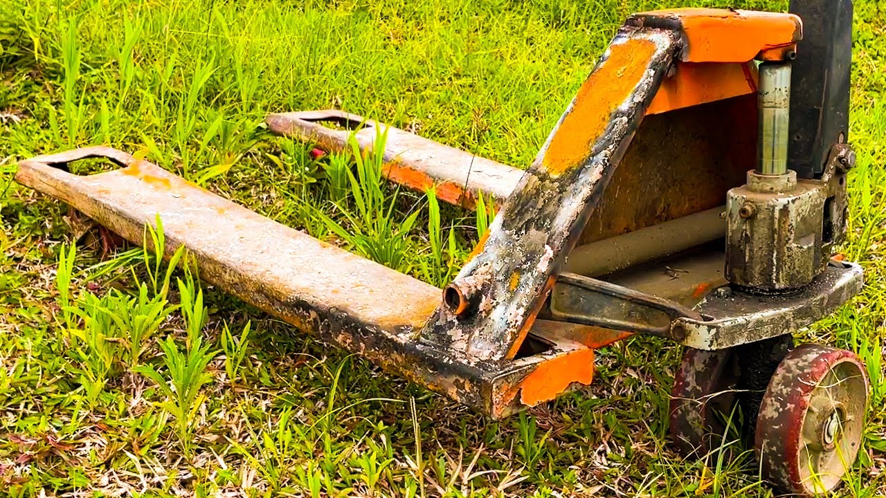 Genius Guy Restores Hand Pallet Truck   How To Repair Hand Pallet Truck At Home