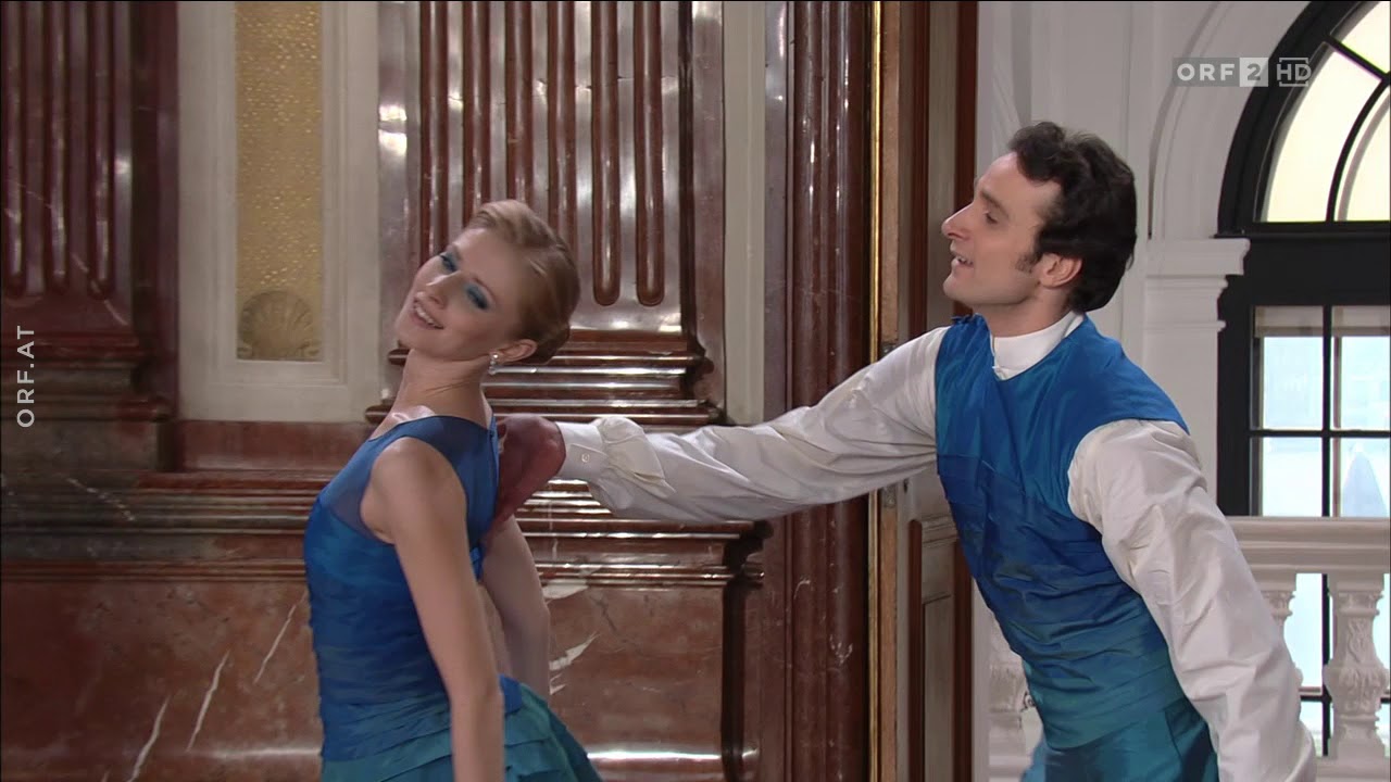 Mitglieder des Wiener Staatsballetts mit dem 
