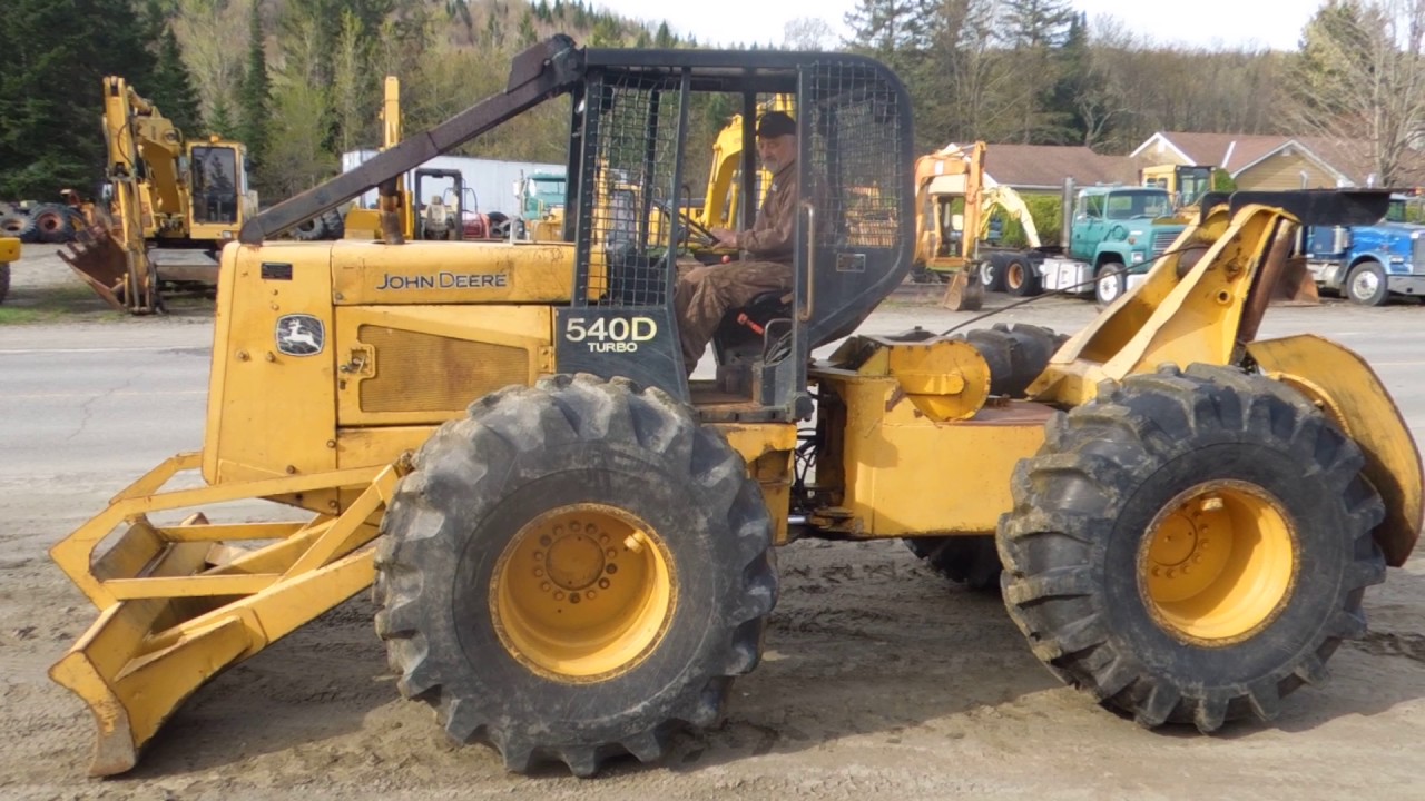 John Deere 540D Skidder