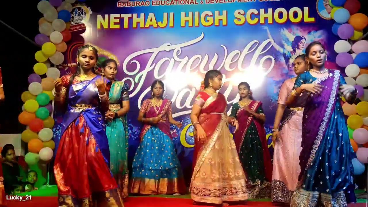 🔥 A power-packed group performance that lit up the stage!