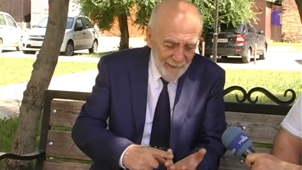 Альберт Узденов 