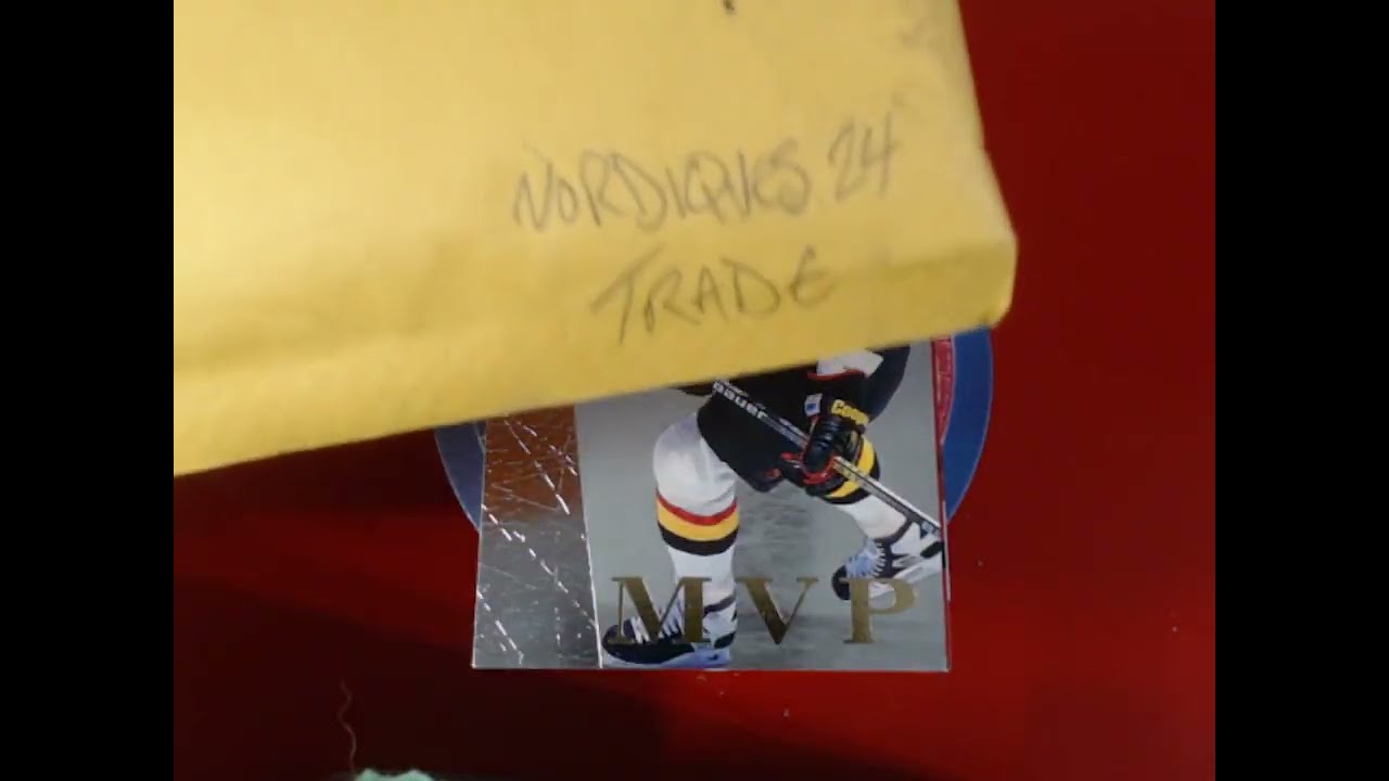 TCDB Tuesday: Awesome trade from nordiques24. #tcdb #halloffamers #baseballcards #hockeycards