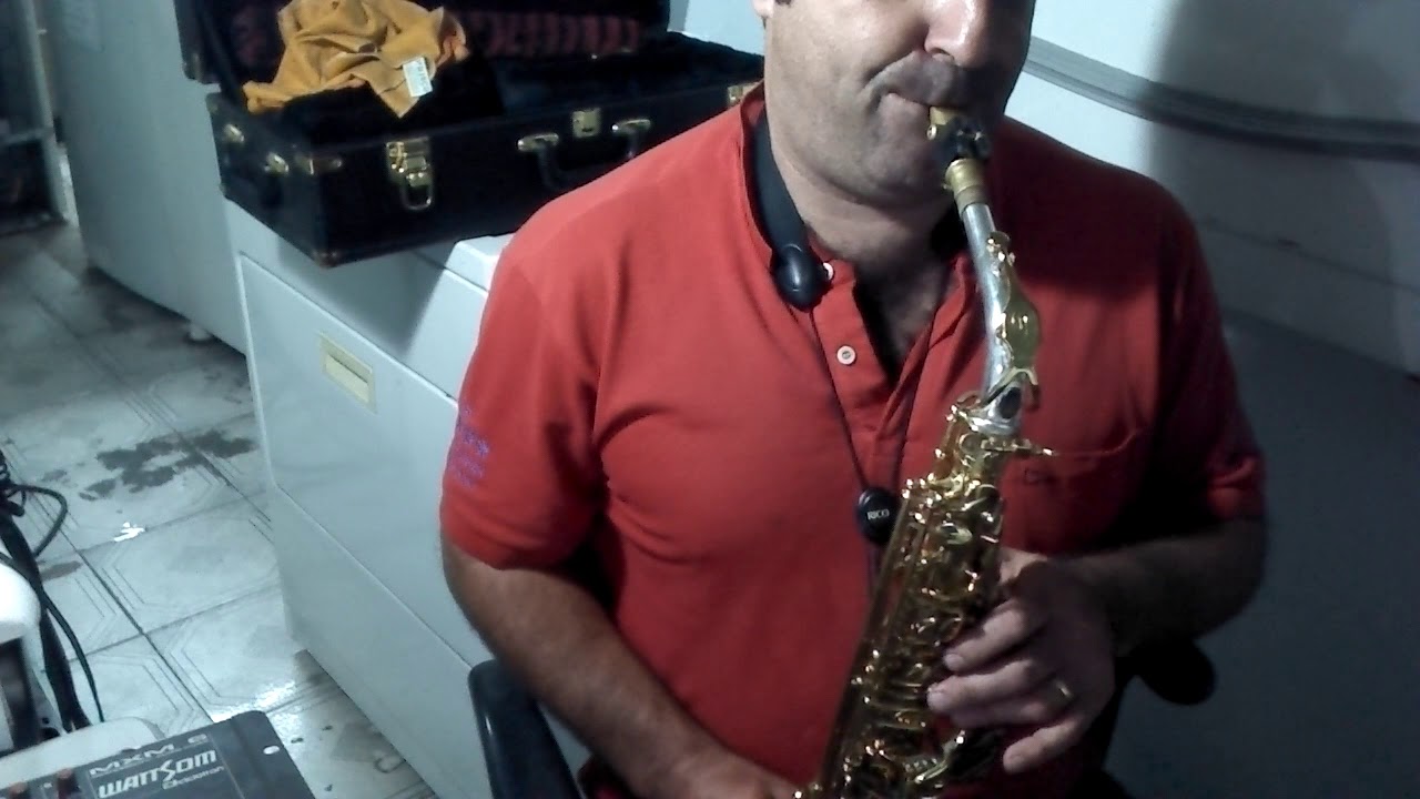 Hino 30 CCB sax alto no contralto