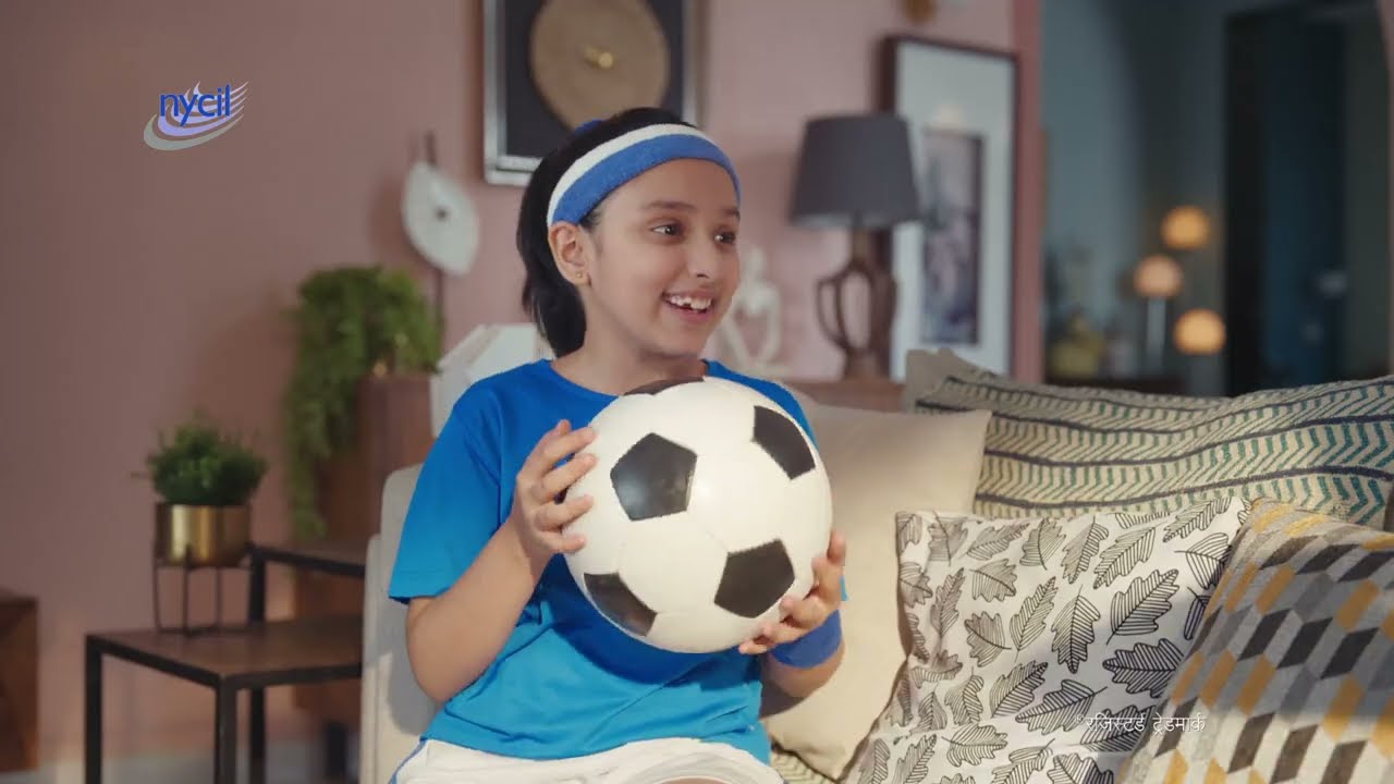 Karo ghamoriyon ki chhutti with Nycil Cool Talc - Hindi