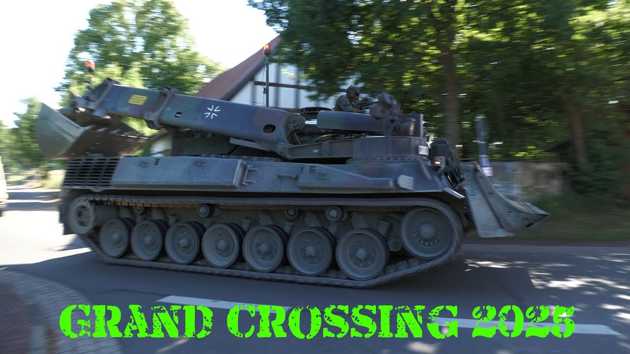 4Kᵁᴴᴰ Bundeswehr Manöver Grand Crossing Pionierpanzer Dachs im Weserbergland
