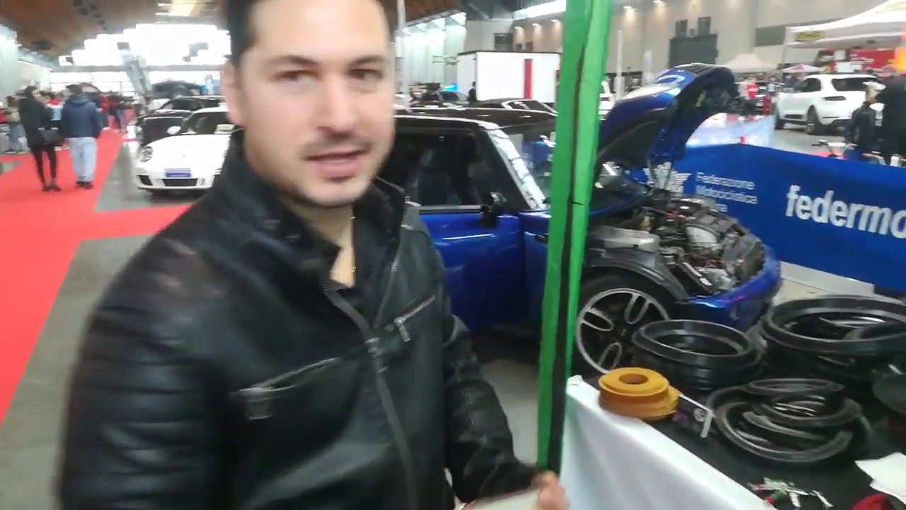 Магазин и мастерская автозвука в италии или как делают автозвук в европе