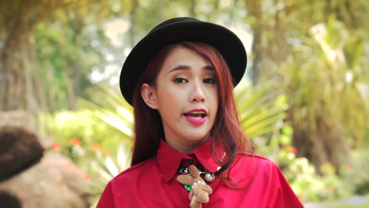 Mẹo Hay 180 || Hot girl Ngọc Thảo chỉ mẹo chữa phồng rộp chân