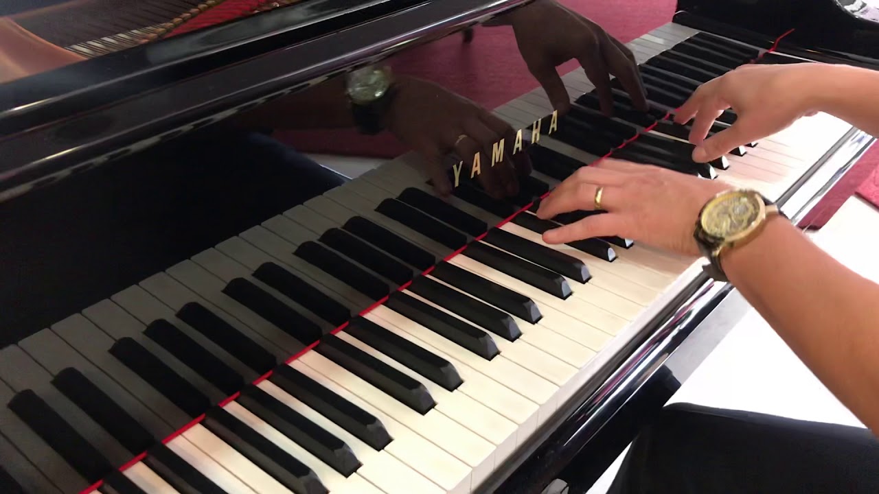 Hino - 24 “Dá-me graça, Senhor” | Piano Yamaha C7 |Thiago Peres