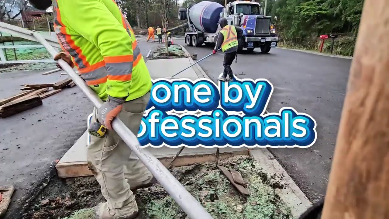 (NEW DRIVEWAY) This is the proper way to pour and finish a concrete driveway, #concrete #driveway