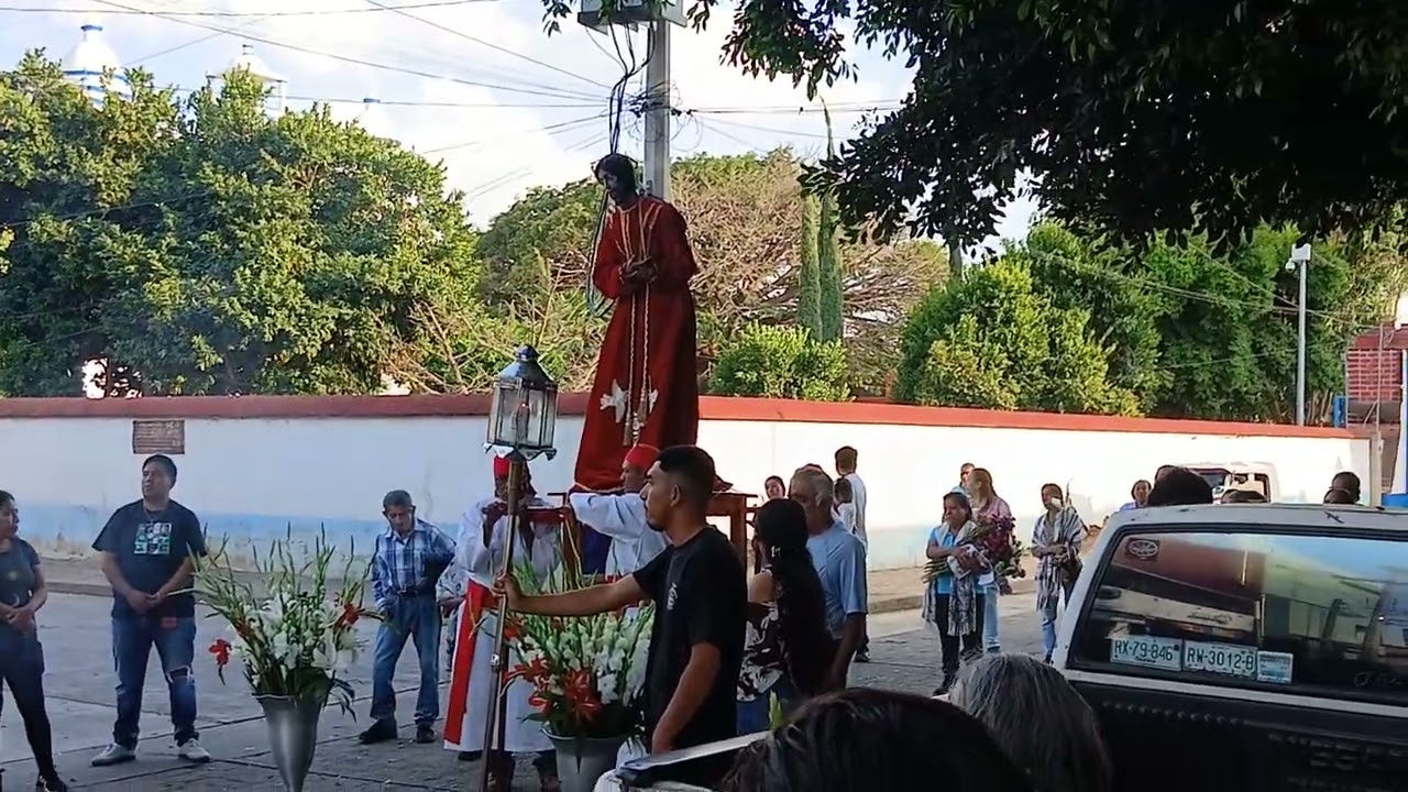 Cuarto viernes de viacrucis en Ayoquezco 