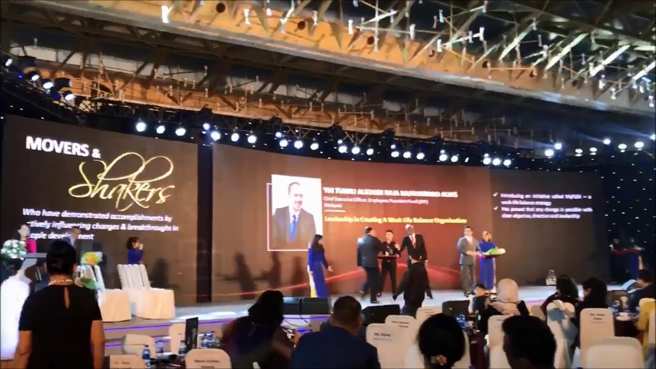 YM Tunku Alizakri Raja Muhammad Alias