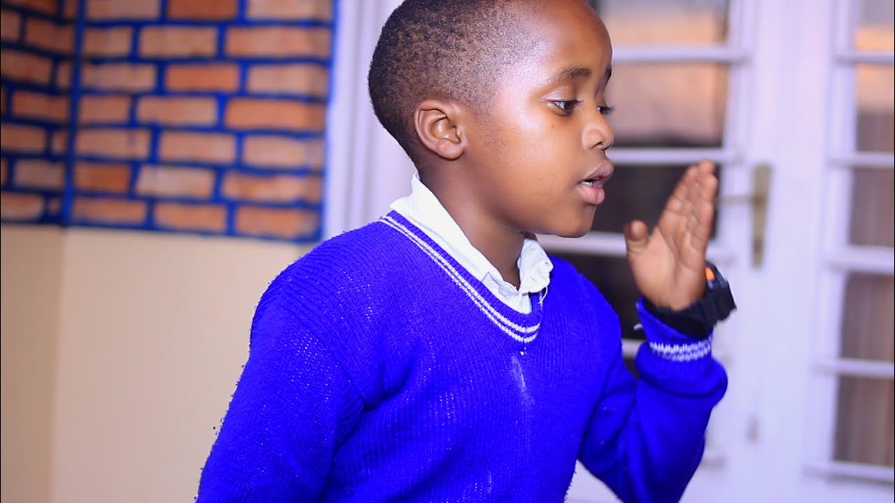 NaxoComedyStyle : iminsi ikoningwe (Uncle w'injiji,umukobwa winda😂,Na marine)