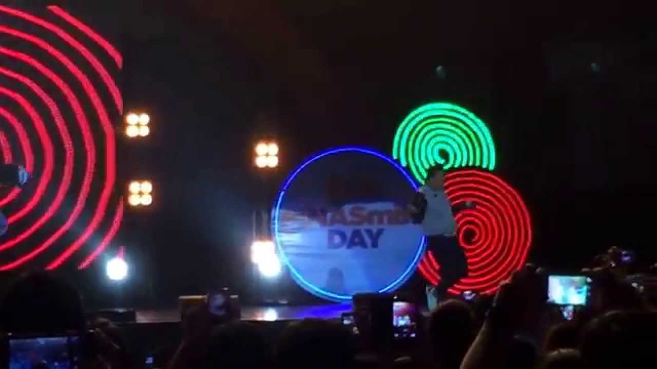 #PinaSmileDay 