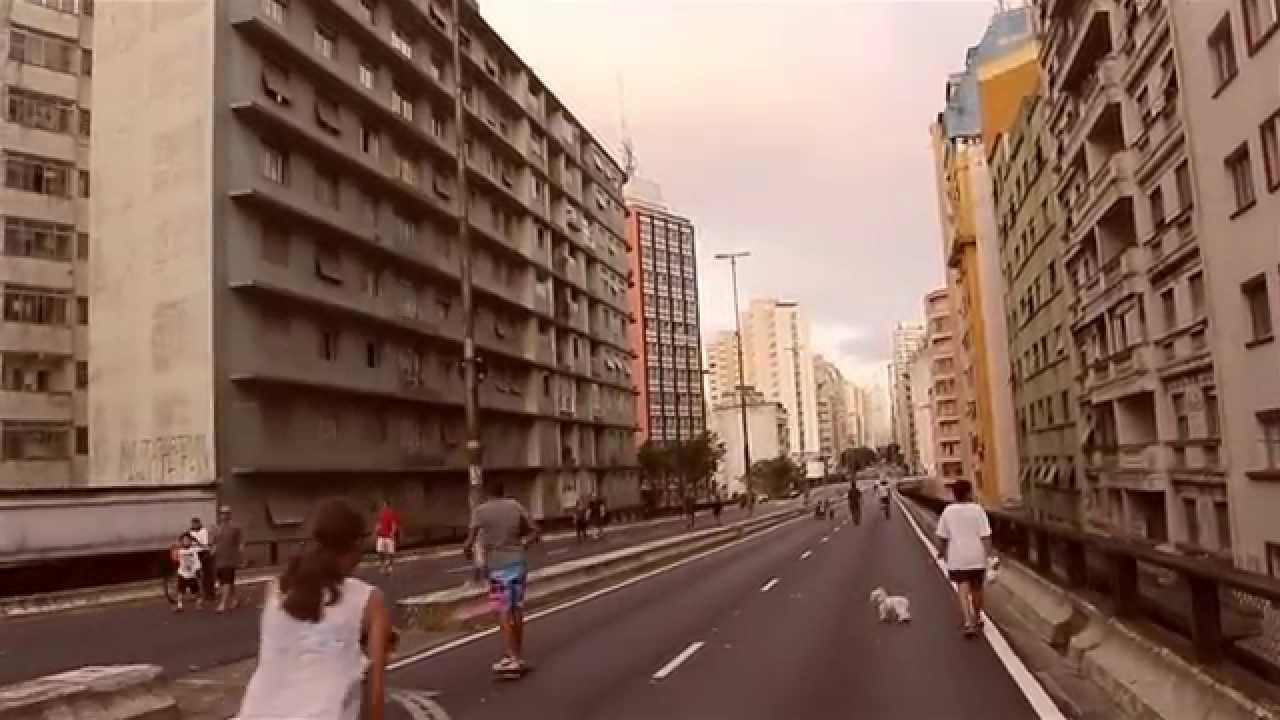 Minhoc&atilde;o: The Big Worm of S&atilde;o Paulo