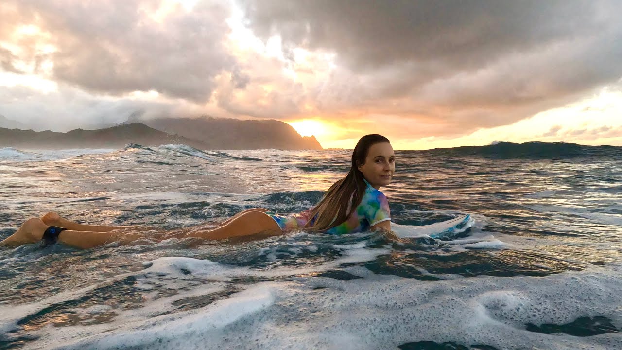 Day in life as a Pro Surfer in Hawaii | mini life update