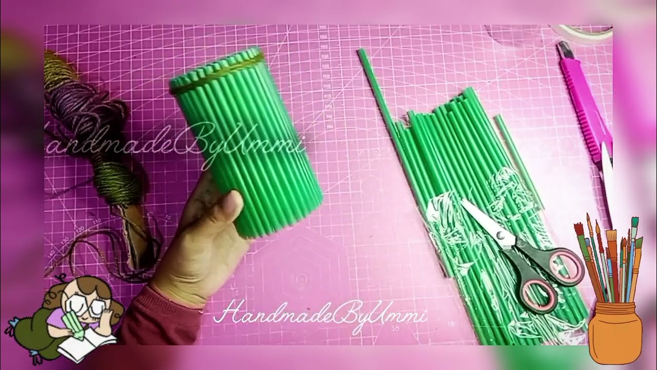 Kerajinan Tempat Pensil dari Sedotan dan Botol Plastik - Kerajinan dari Sedotan | Straw Crafts Ideas