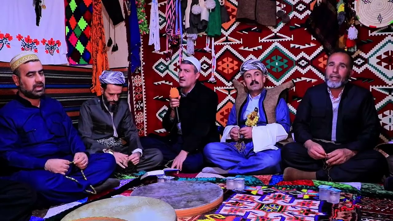 بەرنامەى رەسەن لەسۆران ودەوروبەرى  لەمانگی ڕەمەزان لەماڵی سەید مەعروف
