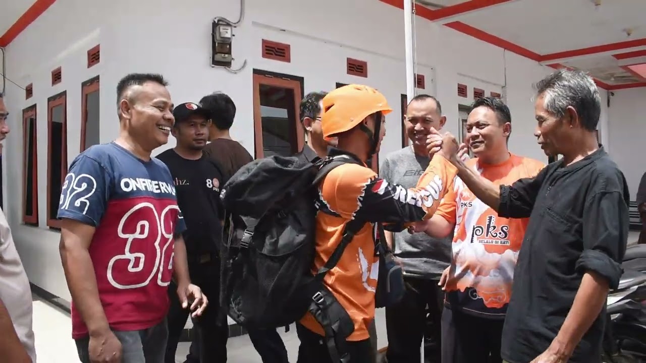 Dokumentasi Pemberangkatan Relawan Bencana Aceh-Sumatera dari BKBN DPD PKS Sumedang - Nauvaliansyah