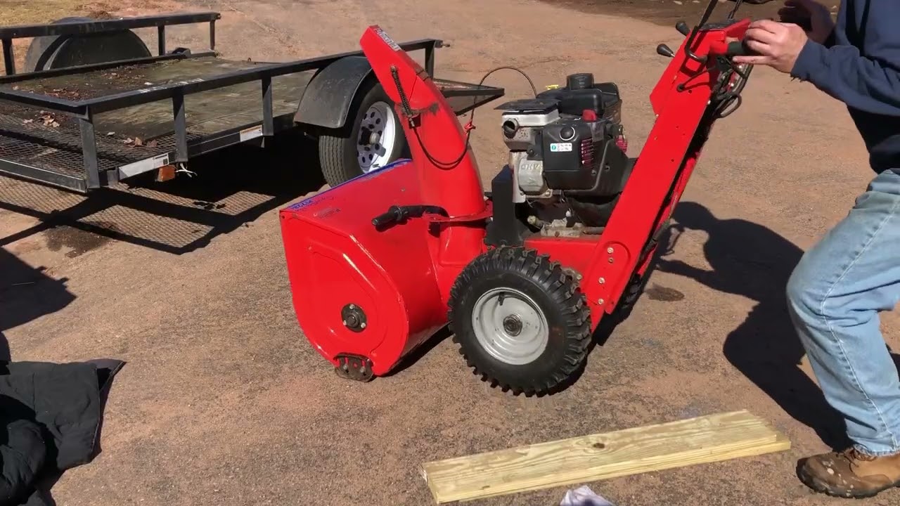 Goodale Farm: Simplicity snow blower one wheel not moving