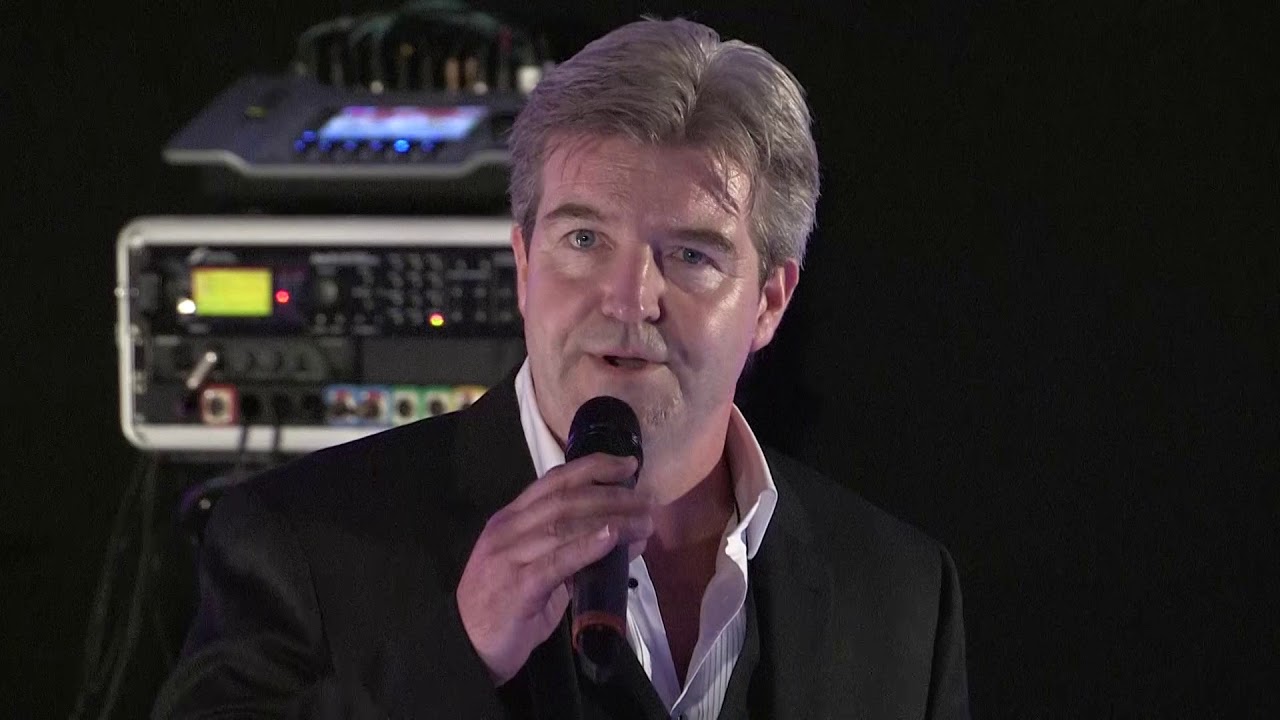 Sport's Winning Tenor Martin Toal   Nessun Dorma LIVE