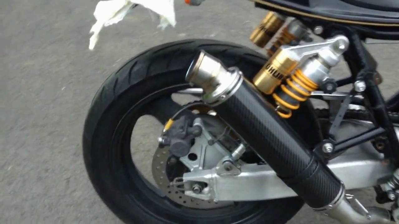 FT400　LCIラウンドチタンカーボンスリップオンマフラー