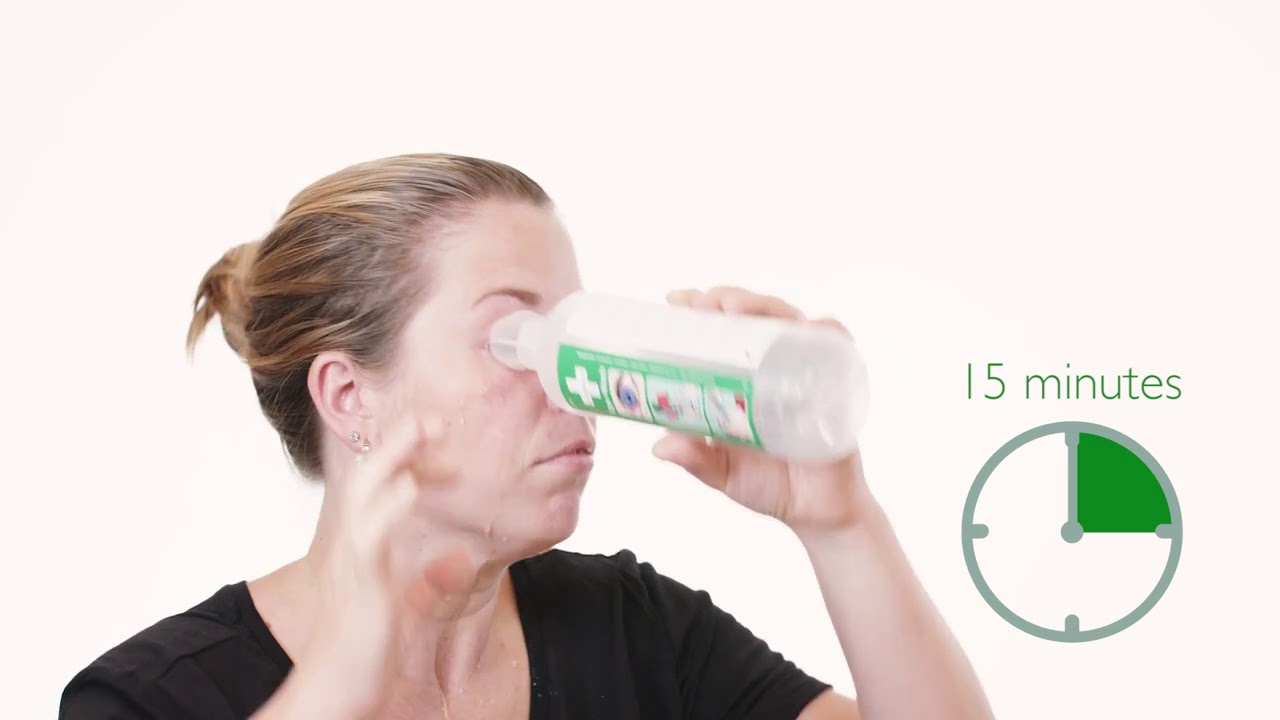 Prevent eye injuries with Cederroth Eye Wash