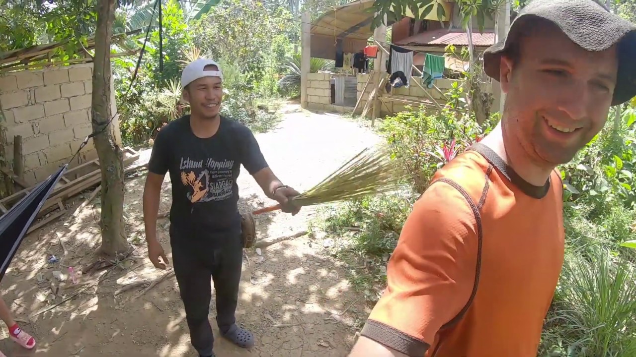 LOCKDOWN in the PROVINCE - How to make a broom using Coconut leaves -  Philippines