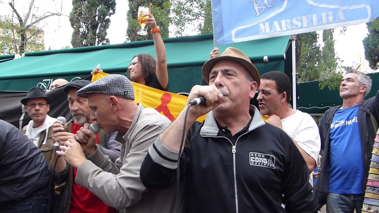 30 ans massilia sound system 3 Mc's sur la version (live)